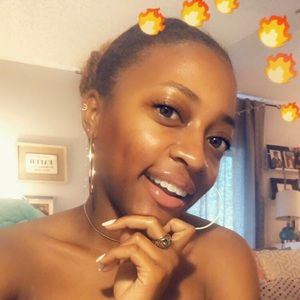 Meet your Posher, Christa